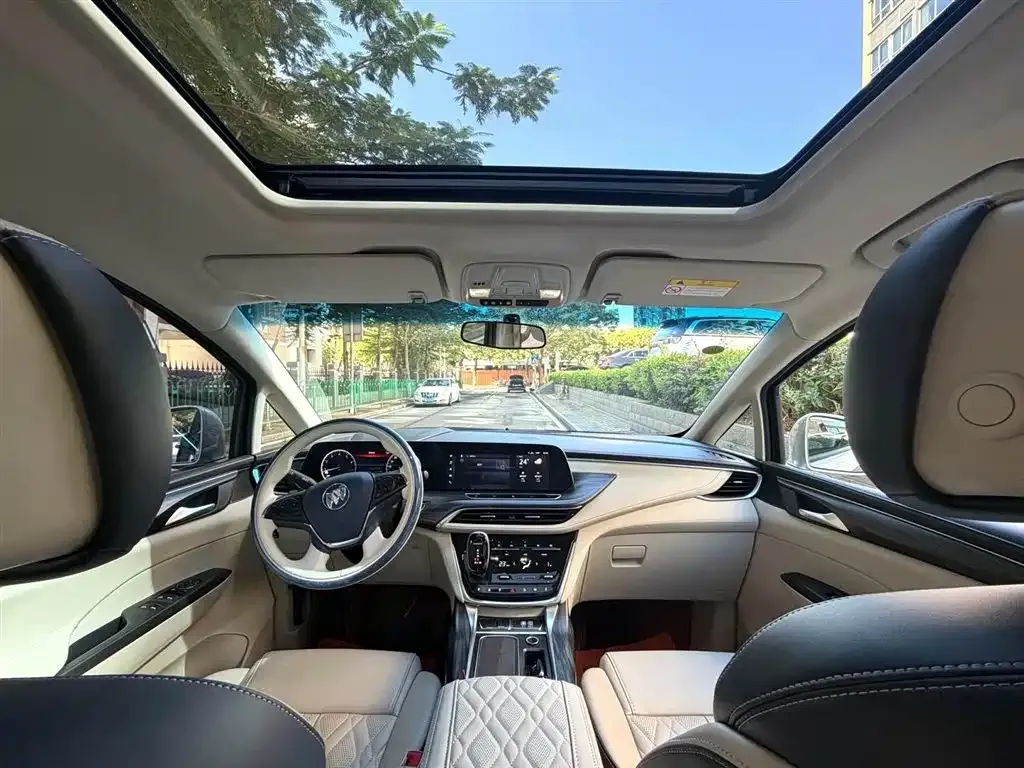 Buick GL8 2021 из CN, фото 4