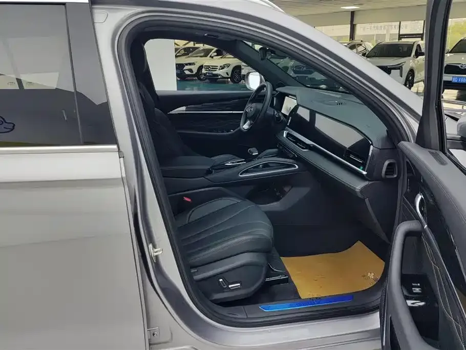 Geely Xingyue L 2024 из CN, фото 4
