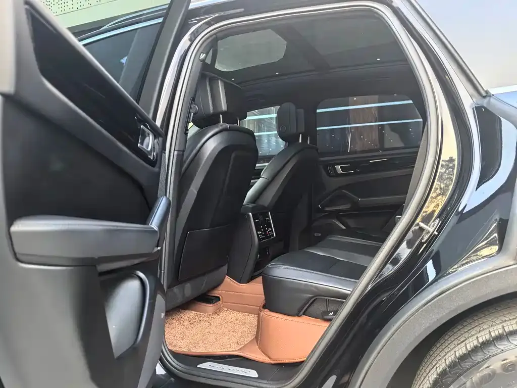 Porsche Cayenne 2022 из CN, фото 6