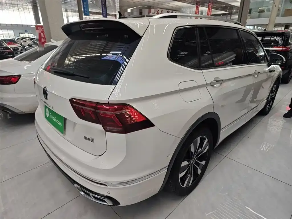 Volkswagen Tiguan L 2022 из CN, фото 6