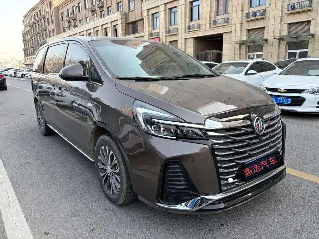 Buick GL8 2023 из CN, фото 4