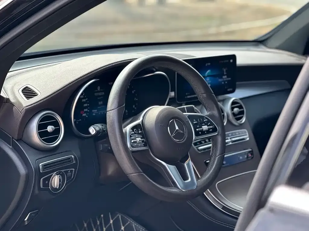 Mercedes-Benz GLC 2022 из CN, фото 3