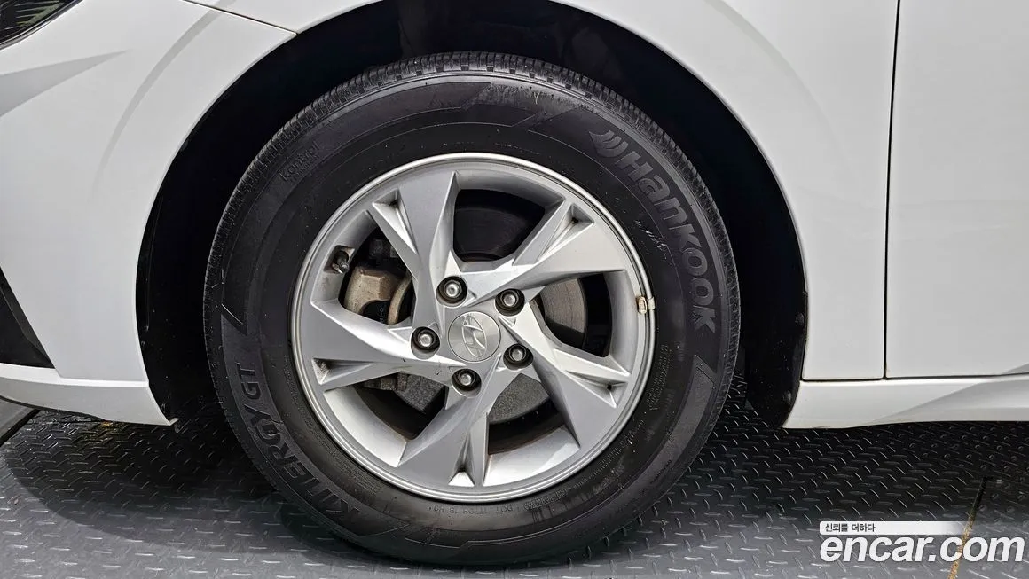 Hyundai AVANTE 2021 из KR, фото 7