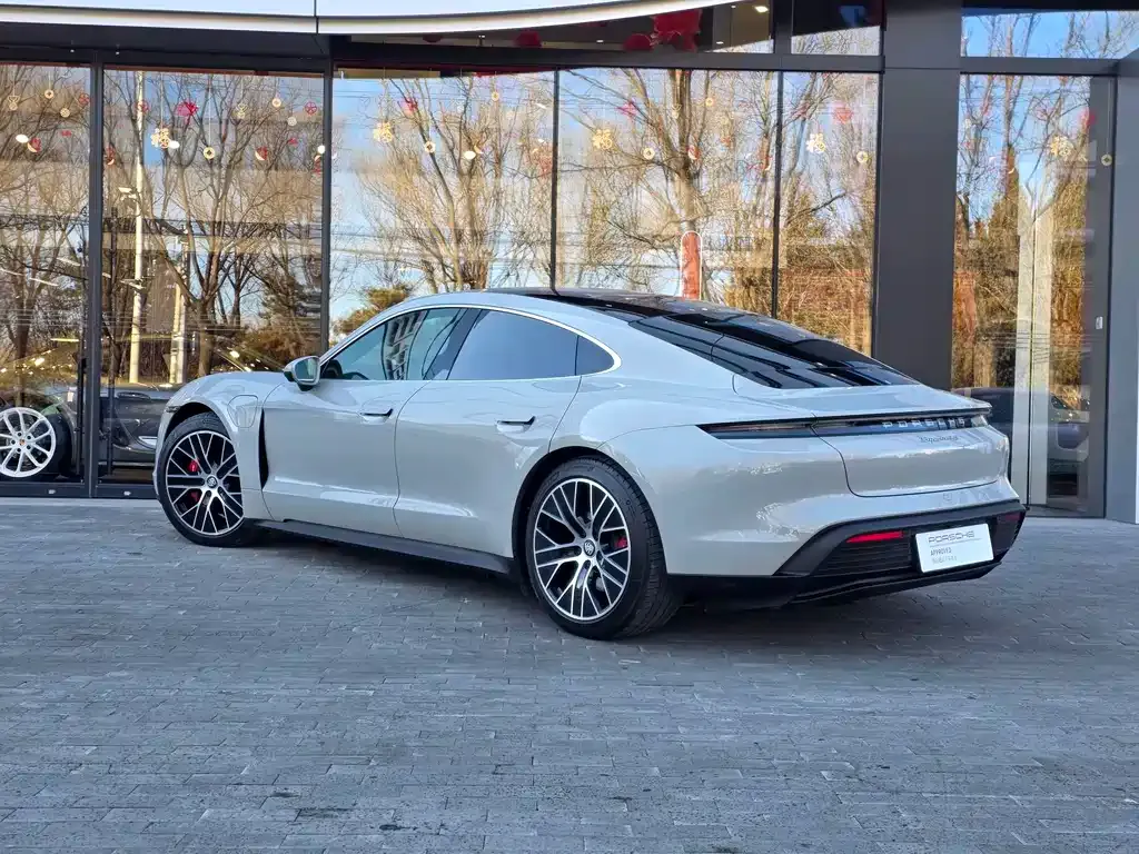 Porsche Taycan 2021 из CN, фото 10