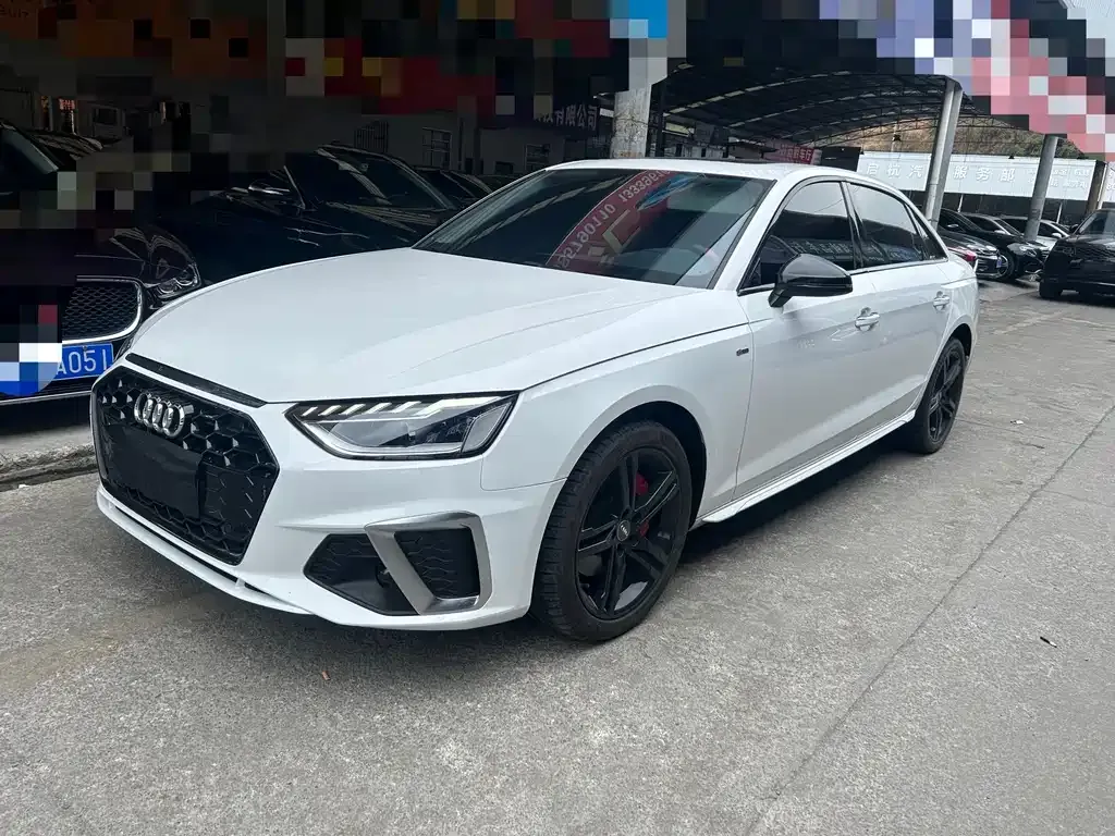 Audi A4L 2021 из CN, фото 1