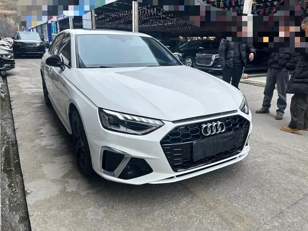 Audi A4L 2021 из CN, фото 6