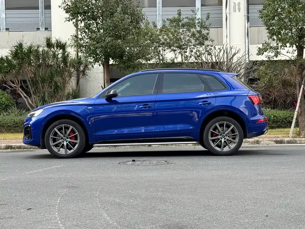 Audi Q5L 2021 из CN, фото 9