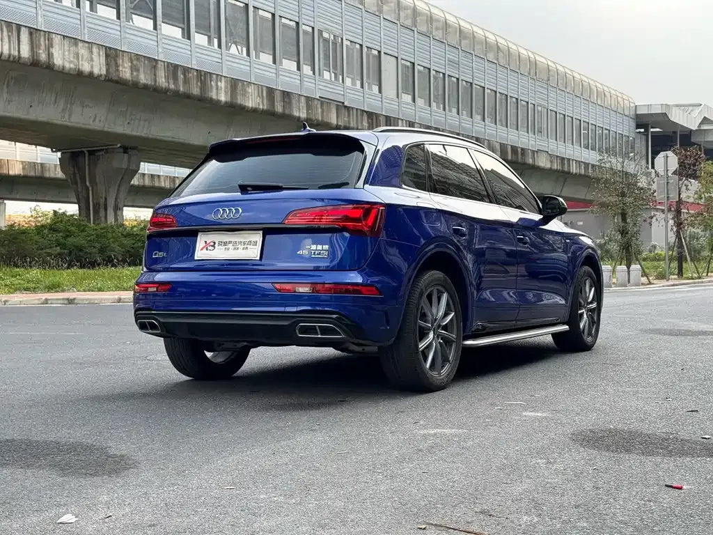 Audi Q5L 2021 из CN, фото 8