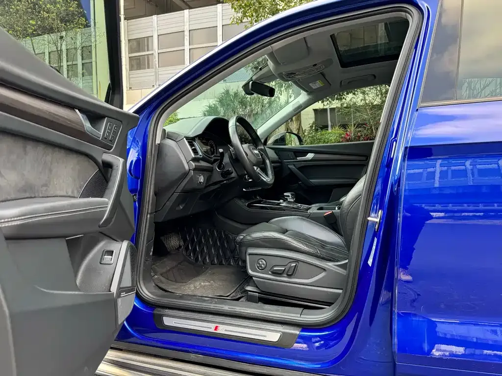 Audi Q5L 2021 из CN, фото 10