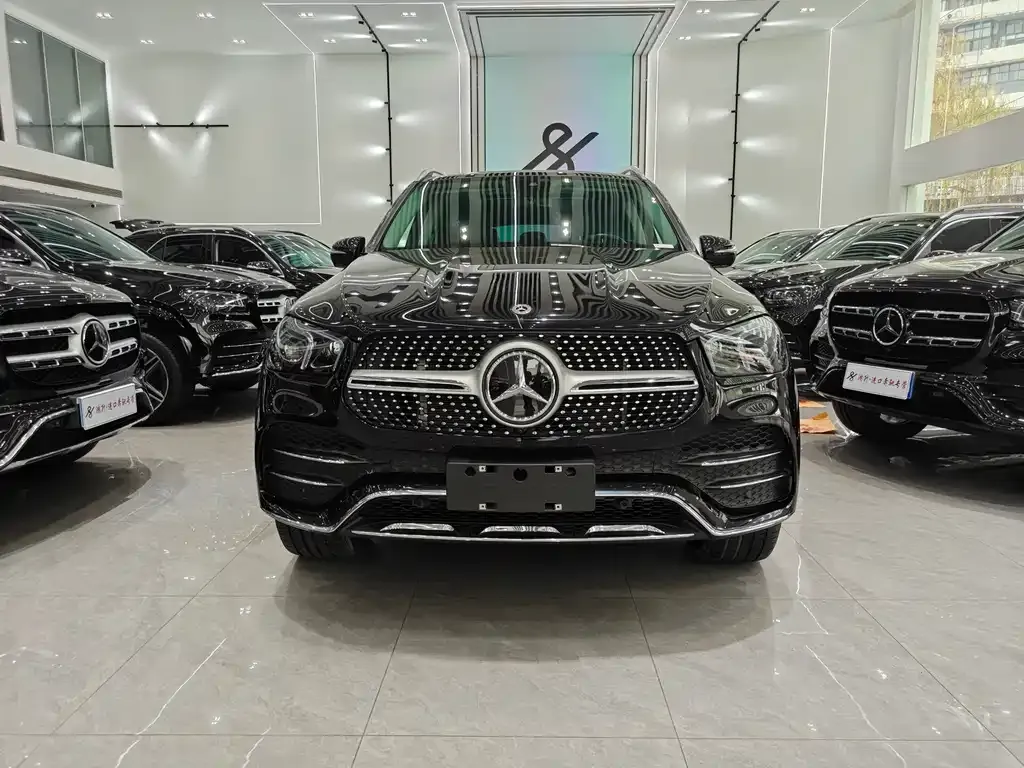 Mercedes-Benz GLE 2023 из CN, фото 2