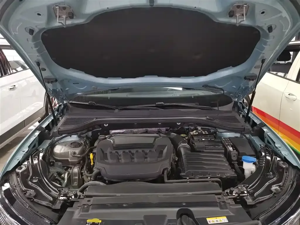Volkswagen Passat 2024 из CN, фото 7
