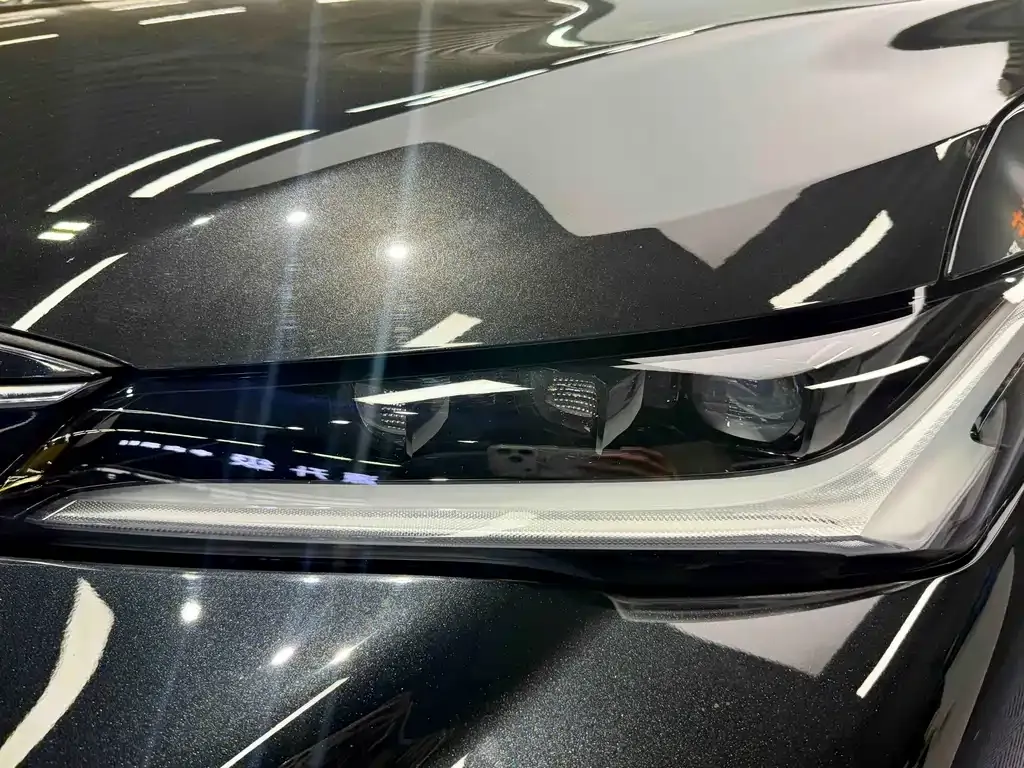 Toyota Avalon 2022 из CN, фото 8