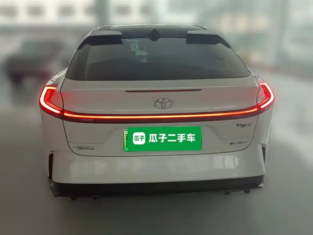 Toyota bZ5 2025 из CN, фото 4