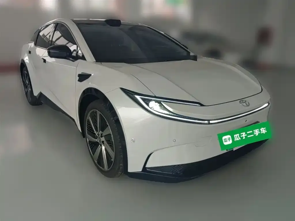 Toyota bZ5 2025 из CN, фото 9