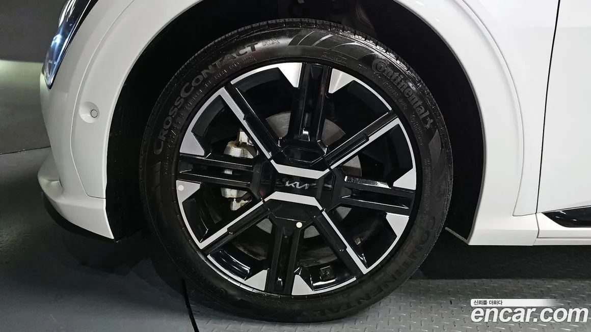 Kia EV6 2025 из KR, фото 10