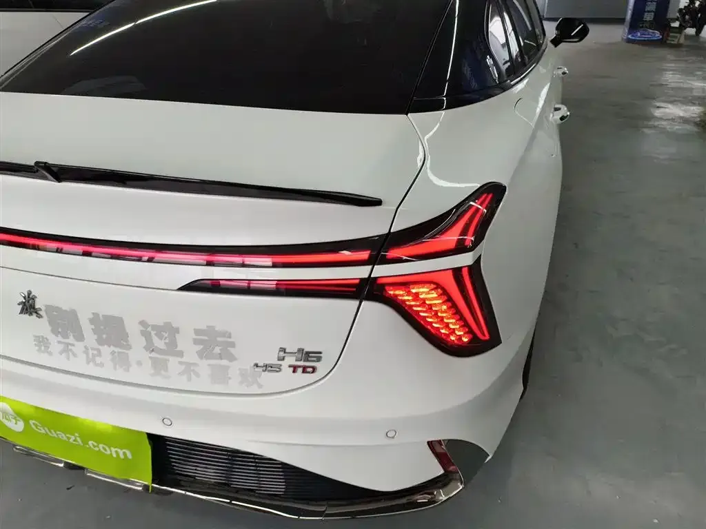 Hongqi H6 2024 из CN, фото 6