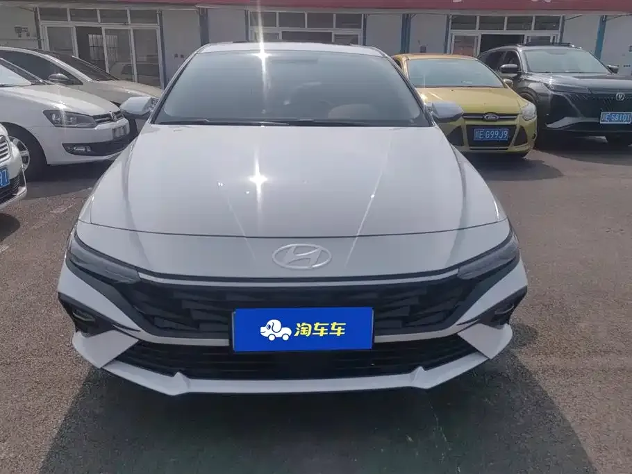 Hyundai Elantra 2024 из CN, фото 8