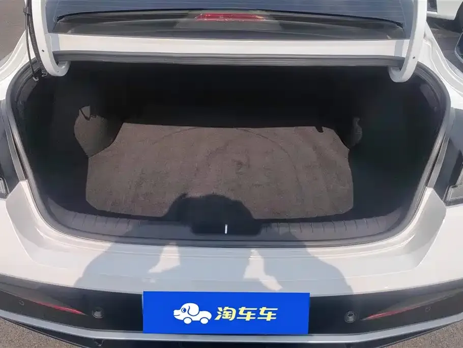 Hyundai Elantra 2024 из CN, фото 6