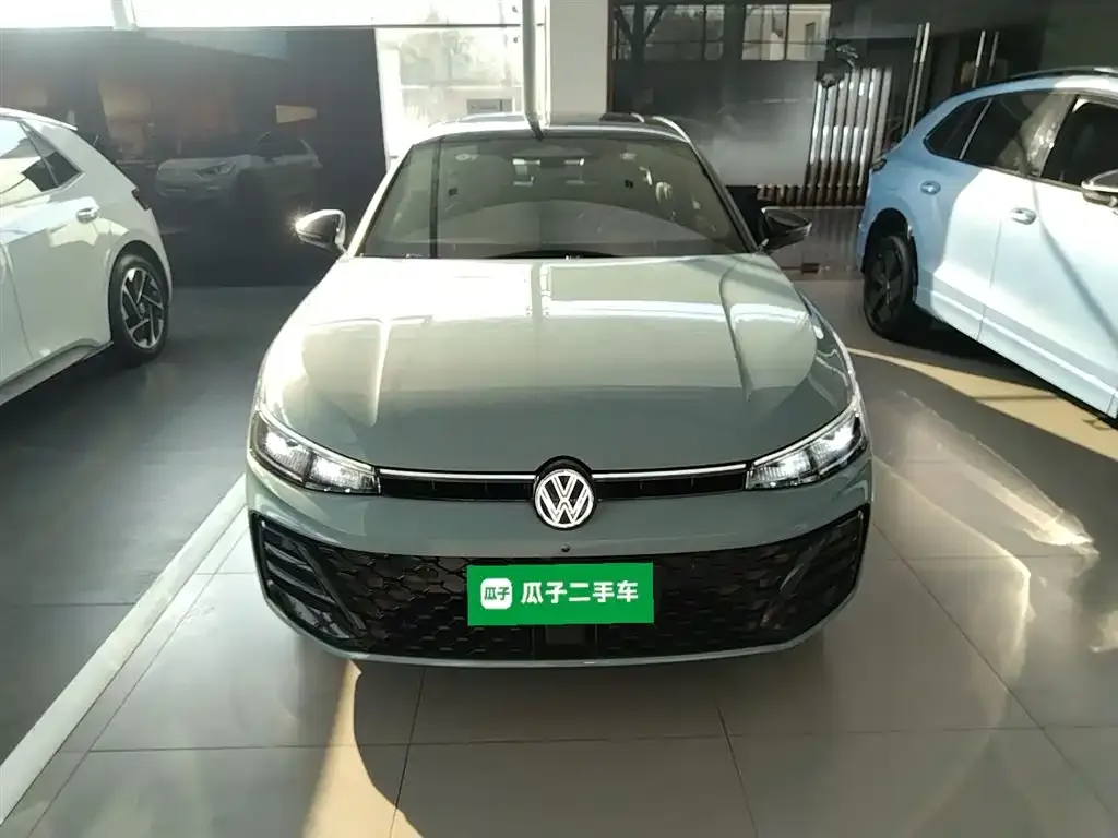 Volkswagen Passat 2025 из CN, фото 8