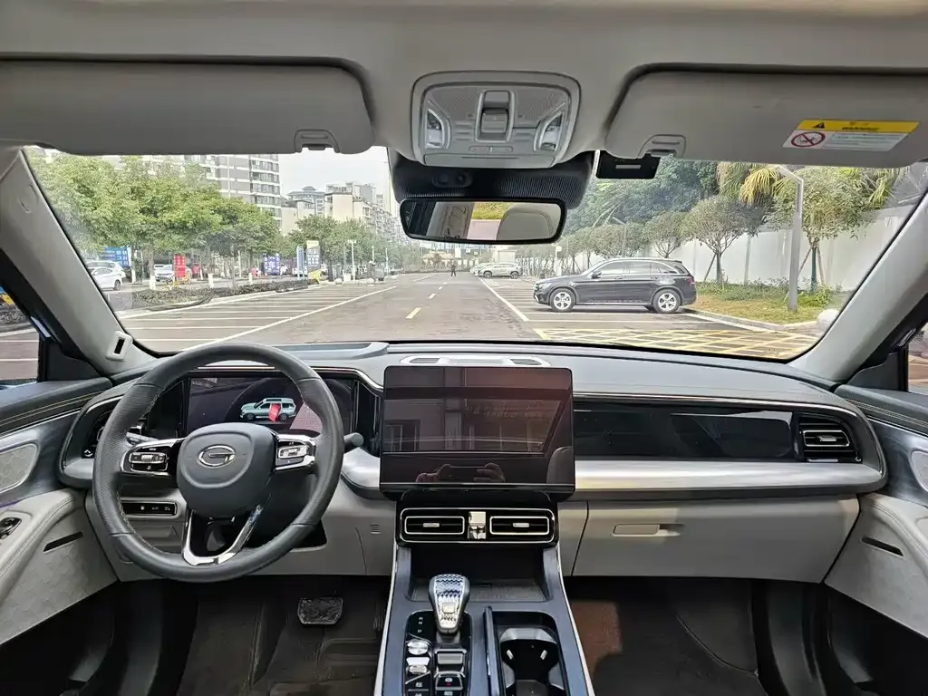 GAC Motor Trumpchi GS8 — фото 2