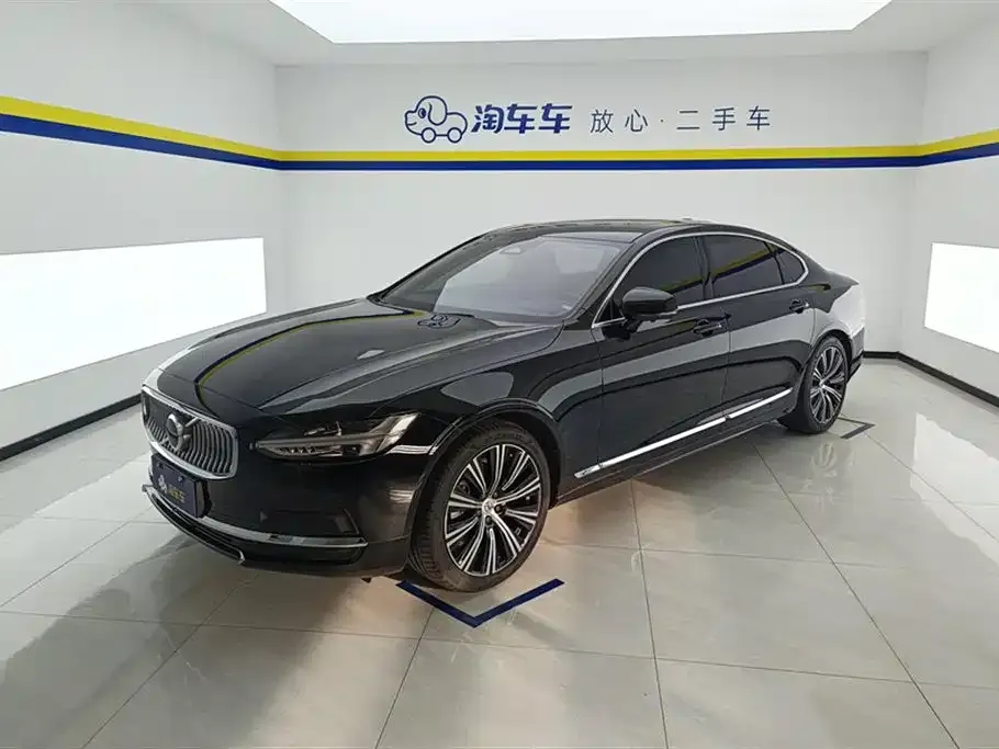 Volvo S90 — фото 1