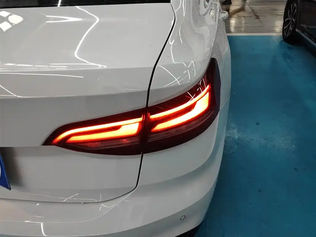 Volkswagen Lavida 2022 из CN, фото 4