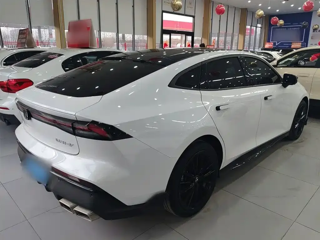 Changan UNI-V 2024 из CN, фото 6