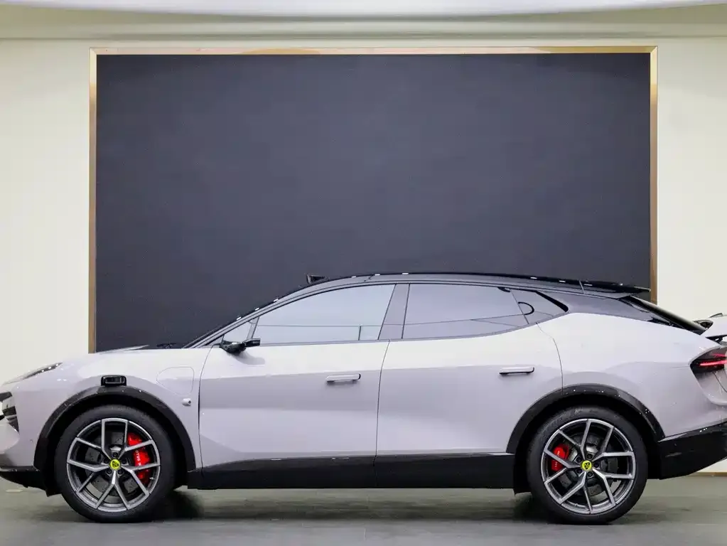 Lotus Eletre 2025 из CN, фото 2