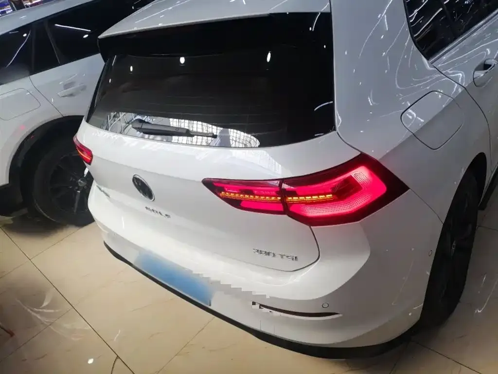 Volkswagen Golf 2022 из CN, фото 9