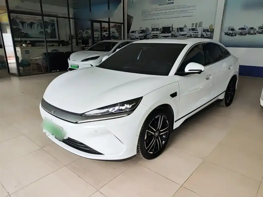 BYD Qin L 2025 из CN, фото 1