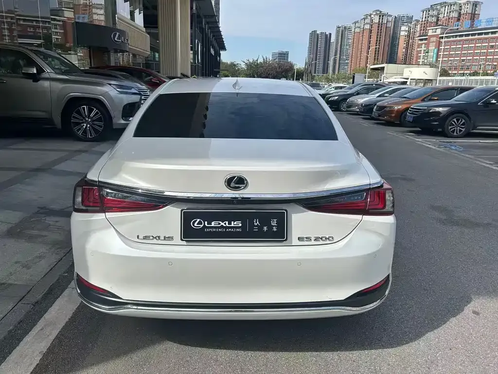 Lexus ES 2024 из CN, фото 8