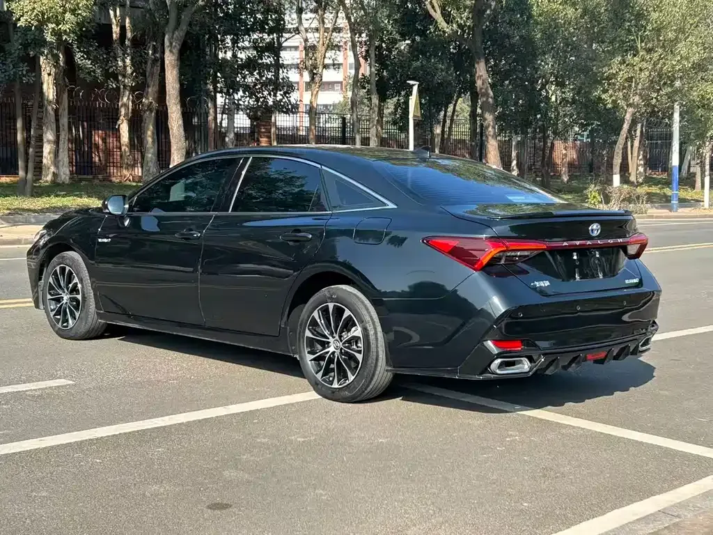Toyota Avalon 2022 из CN, фото 7