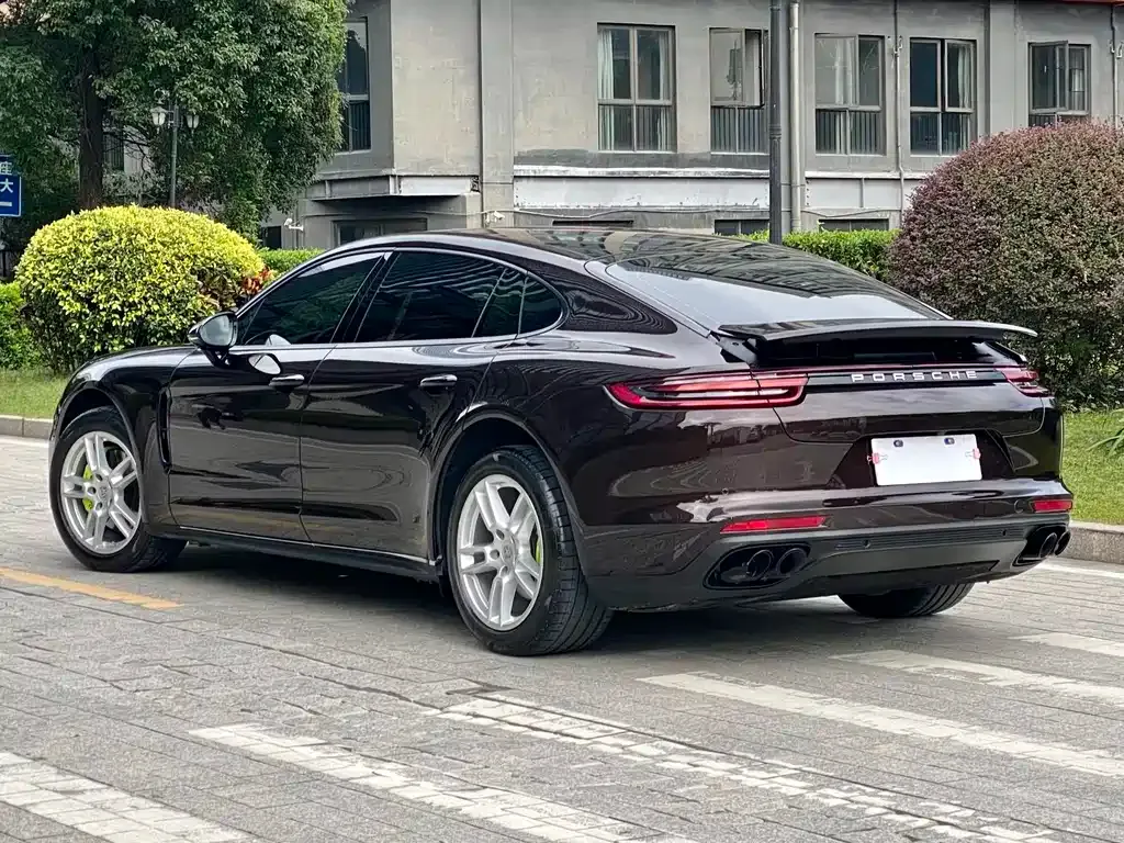Porsche Panamera — фото 3