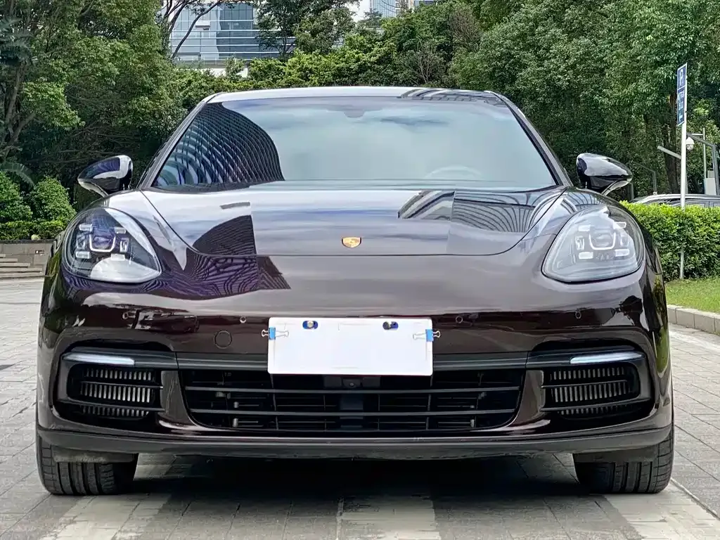 Porsche Panamera — фото 10