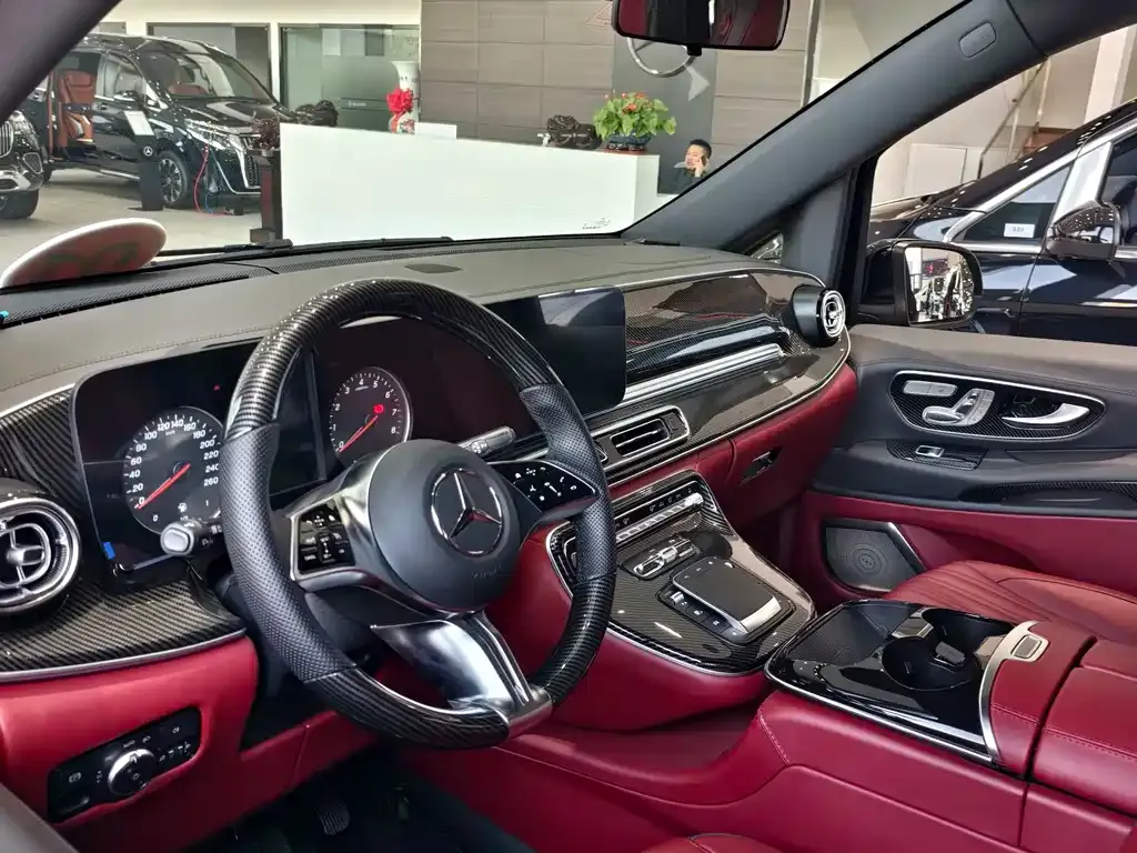 Mercedes-Benz Vito 2025 из CN, фото 4