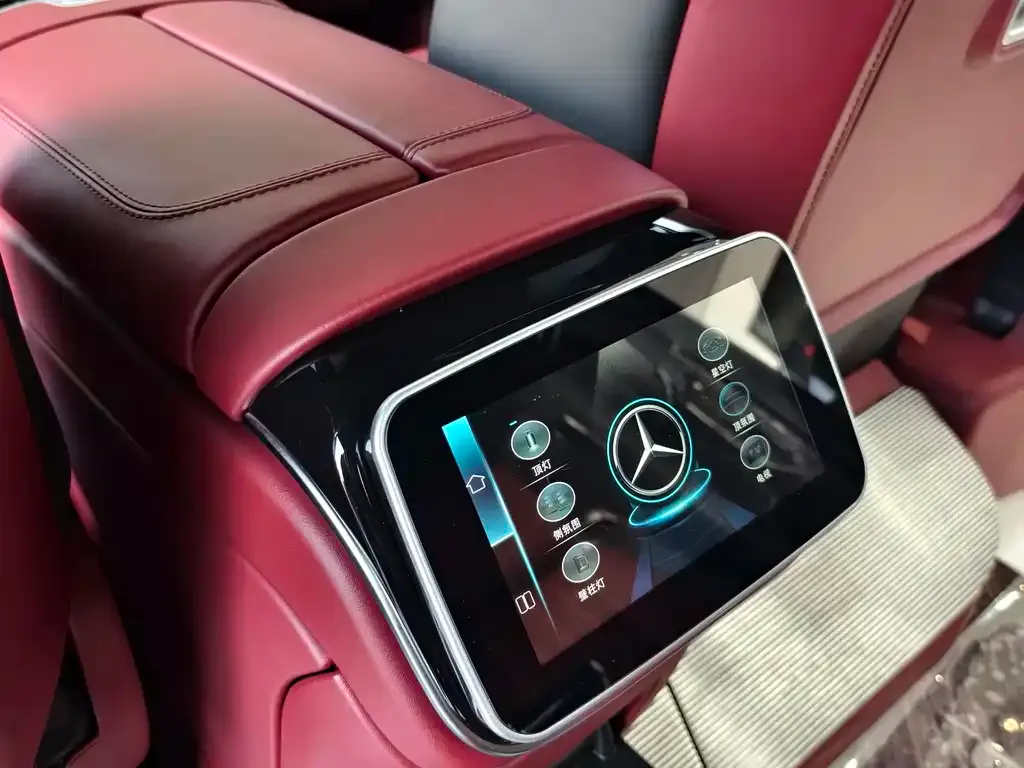 Mercedes-Benz Vito 2025 из CN, фото 3