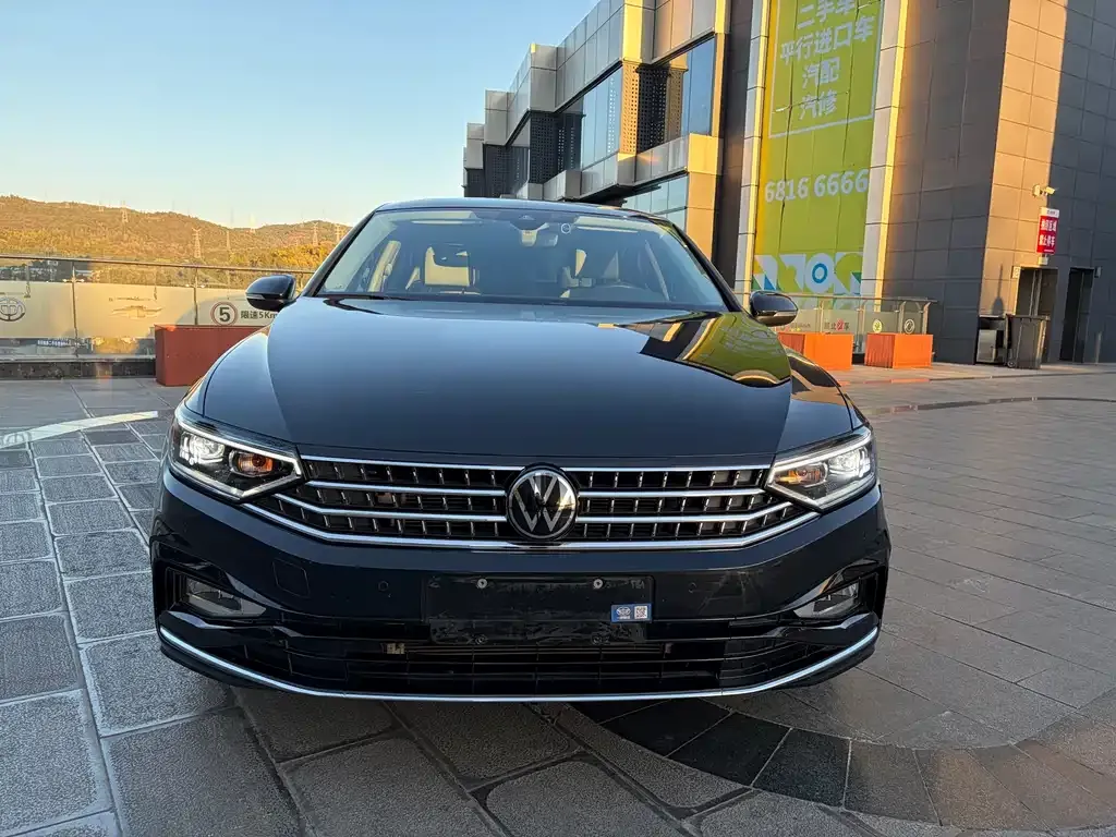 Volkswagen Magotan 2023 из CN, фото 2