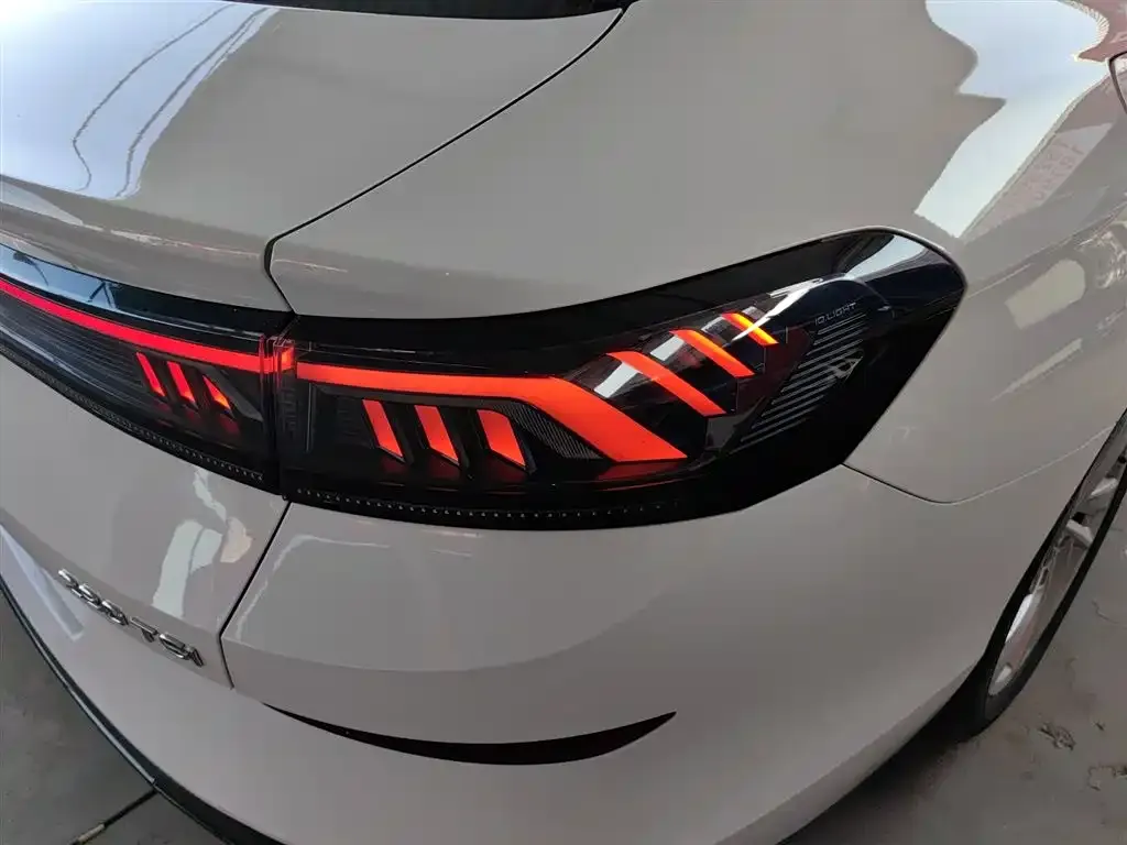 Volkswagen Lamando 2023 из CN, фото 4