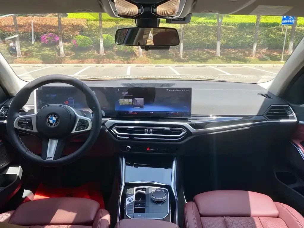 BMW 3 Series 2023 из CN, фото 9