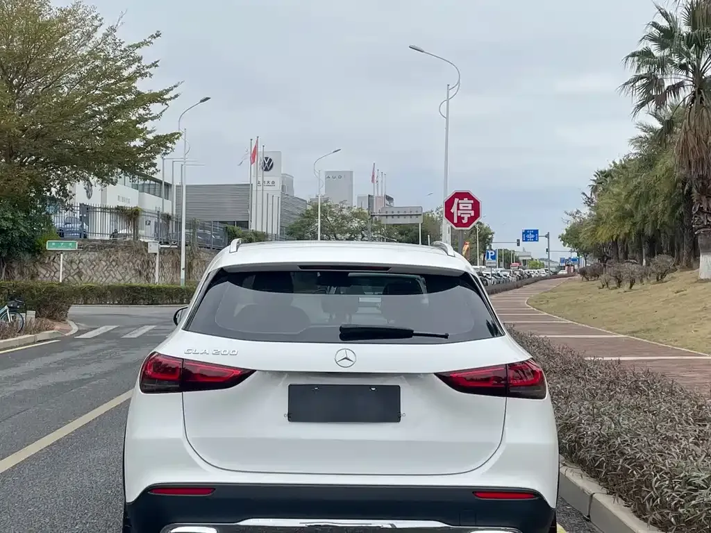 Mercedes-Benz GLA 2024 из CN, фото 2