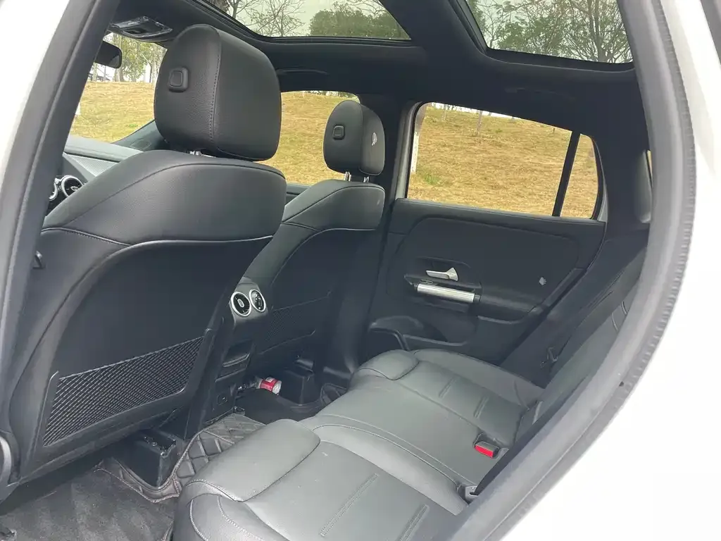 Mercedes-Benz GLA 2024 из CN, фото 5