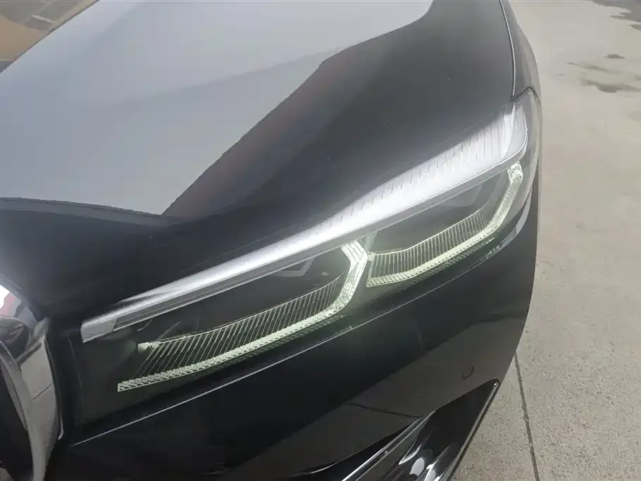 BMW 7 Series 2021 из CN, фото 10