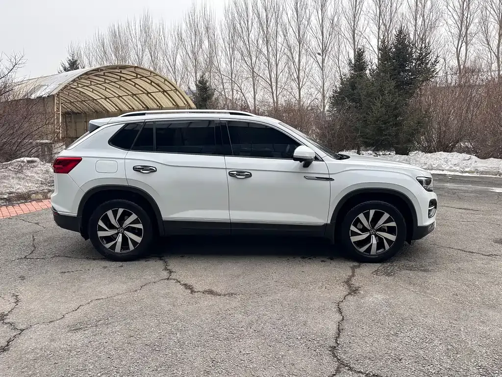 Volkswagen Tayron 2022 из CN, фото 8