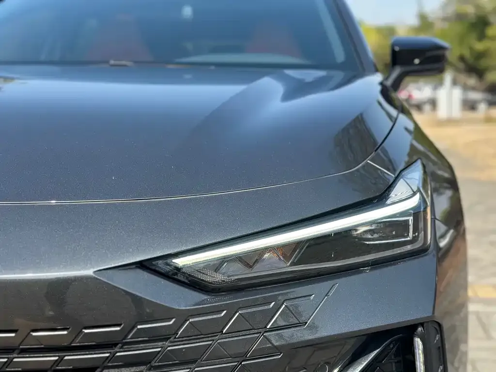Changan UNI-V 2023 из CN, фото 10