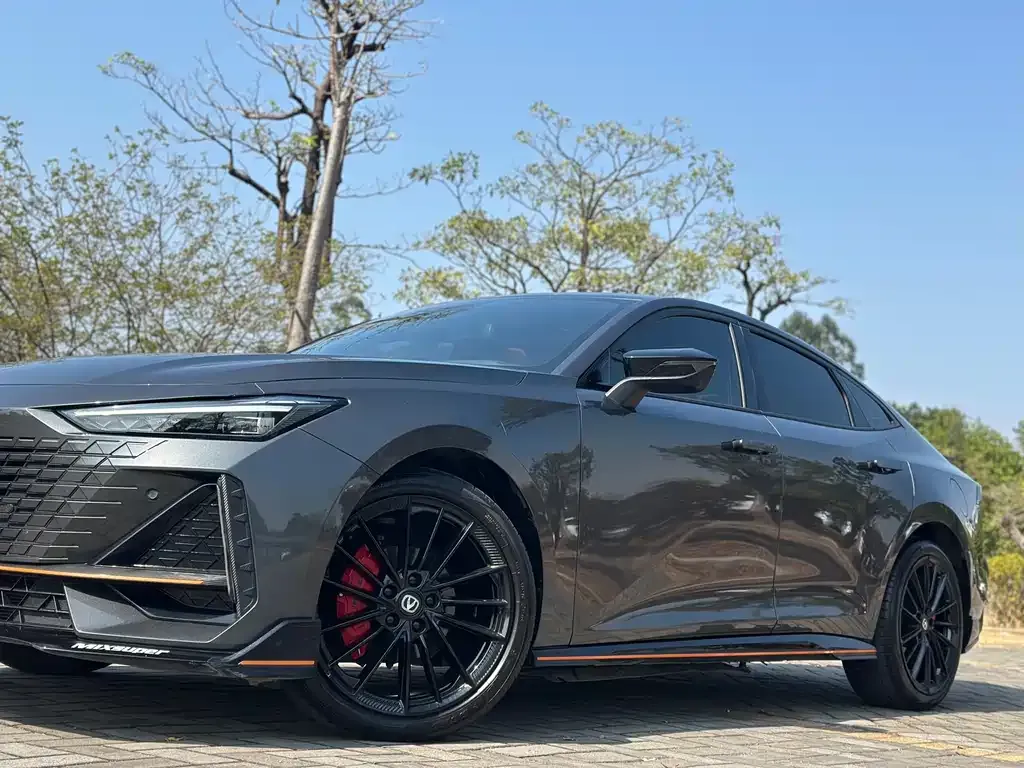 Changan UNI-V 2023 из CN, фото 4