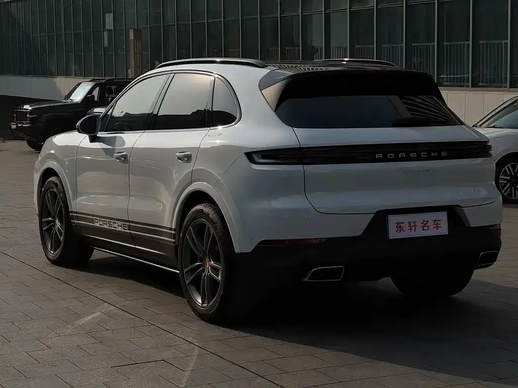 Porsche Cayenne 2024 из CN, фото 2