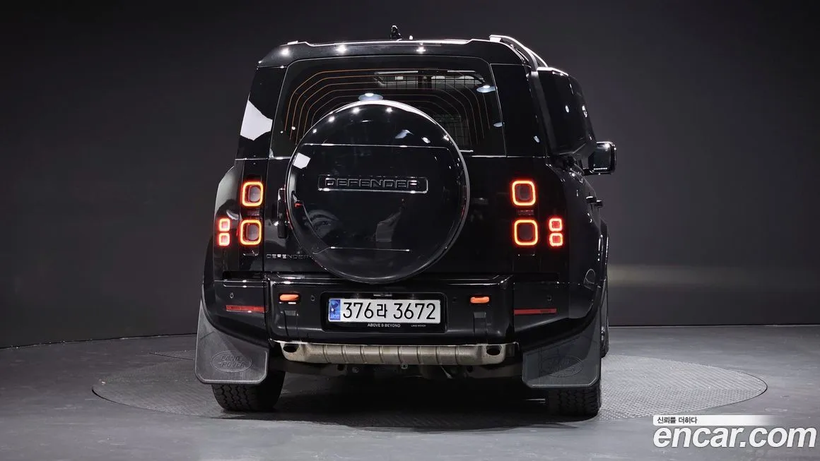 Land Rover Defender 2024 из KR, фото 8