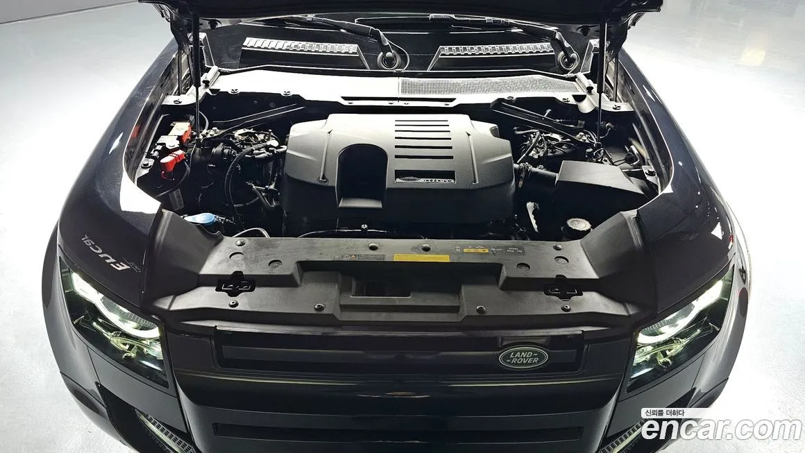 Land Rover Defender 2024 из KR, фото 9