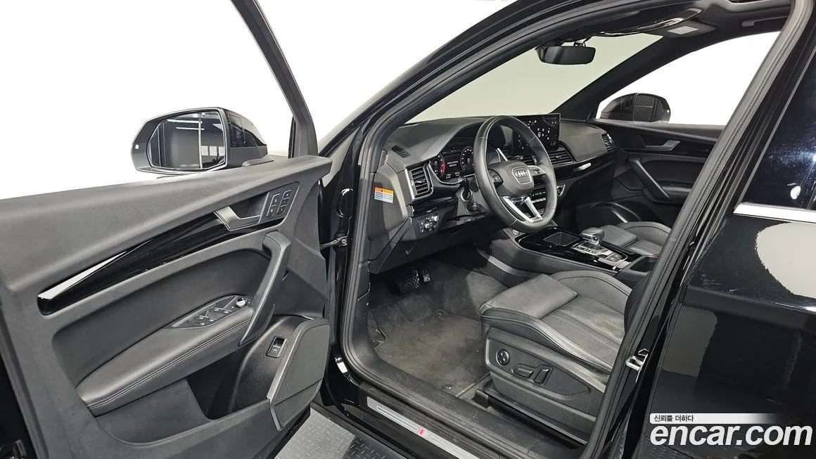 Audi Q5 2021 из KR, фото 10