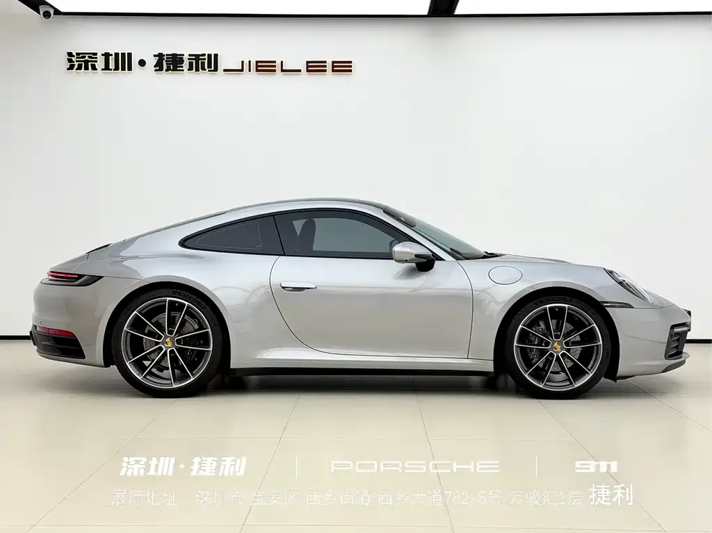 Porsche 911 2024 из CN, фото 8